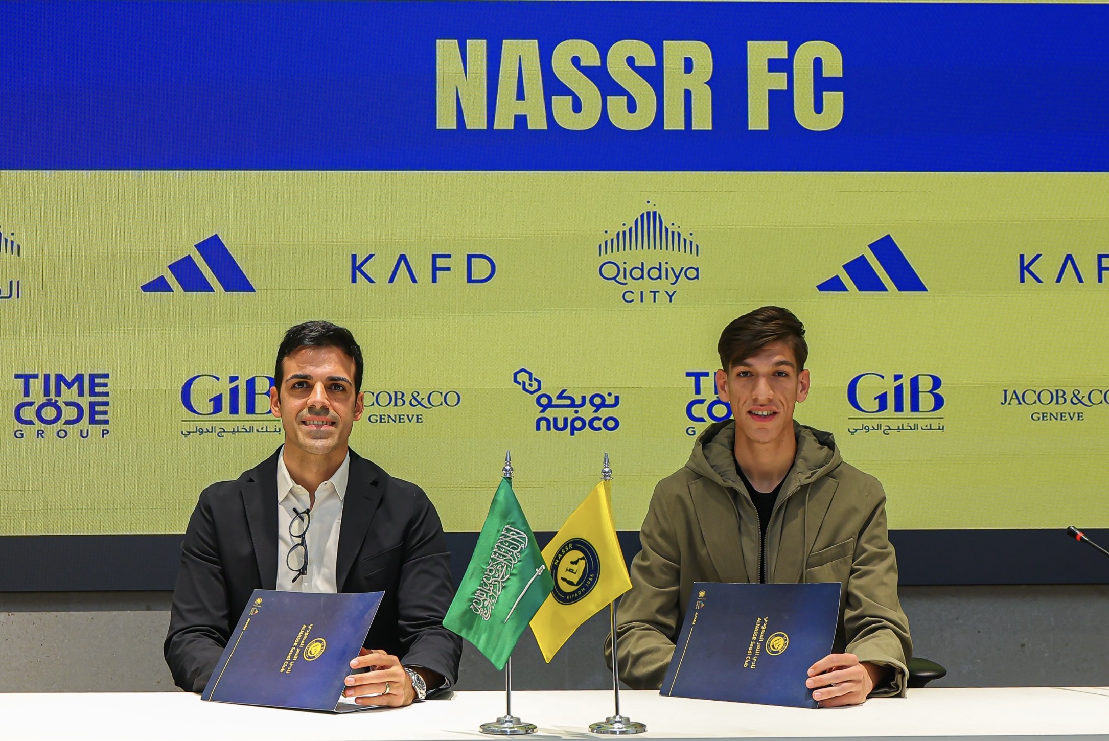 رسمياً نادي النصر السعودي يعلن تعاقده  مع اللاعب العراقي حيدر عبد الكريم، قادماً من الزوراء.