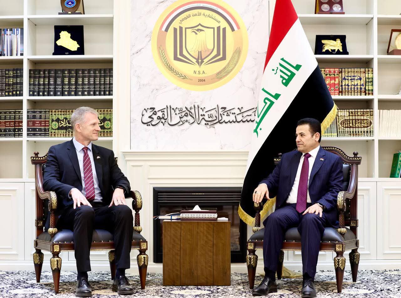 الأعرجي يستقبل رئيس بعثة الاتحاد الأوروبي الاستشارية في العراق.